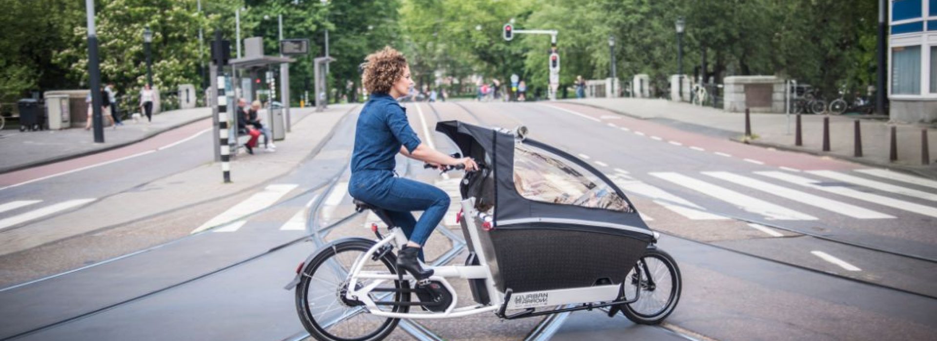 xr:d:DAFlH9664fg:9,j:4649233377746858303,t:23060707 Testrit met de urban arrow bakfiets